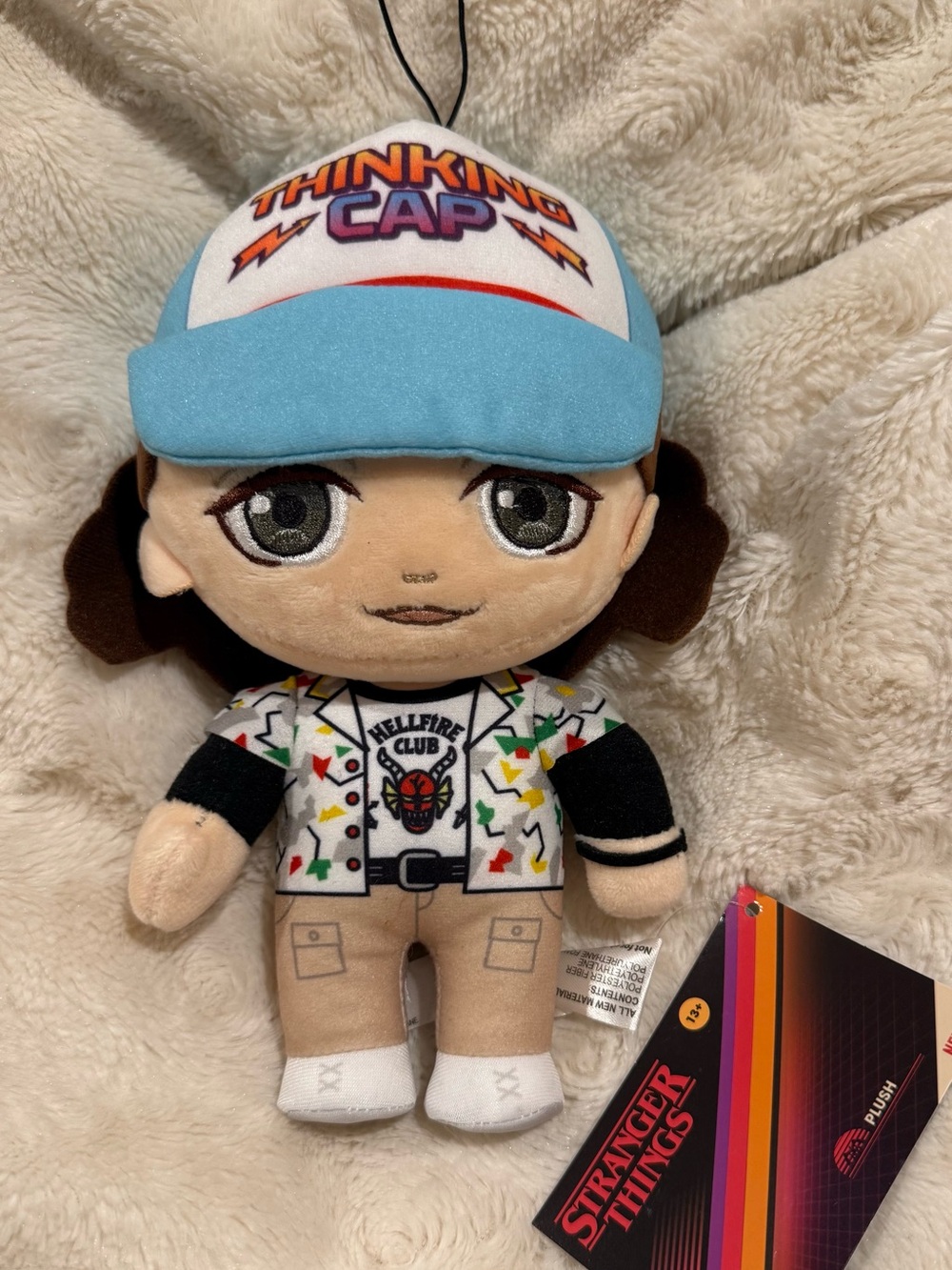 Stranger Things Dustin Plush - Picture 4 of 5